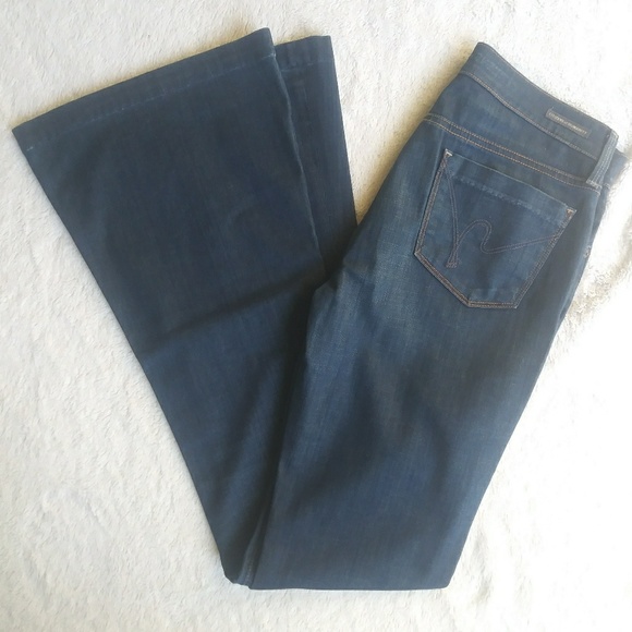 Citizens Of Humanity Denim - *60% off*NWOT Citizens of humanity flare cut jeans